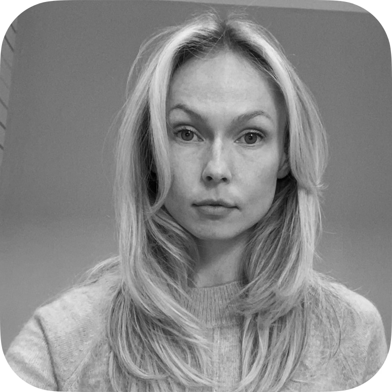 Dr. Andreea Stamate